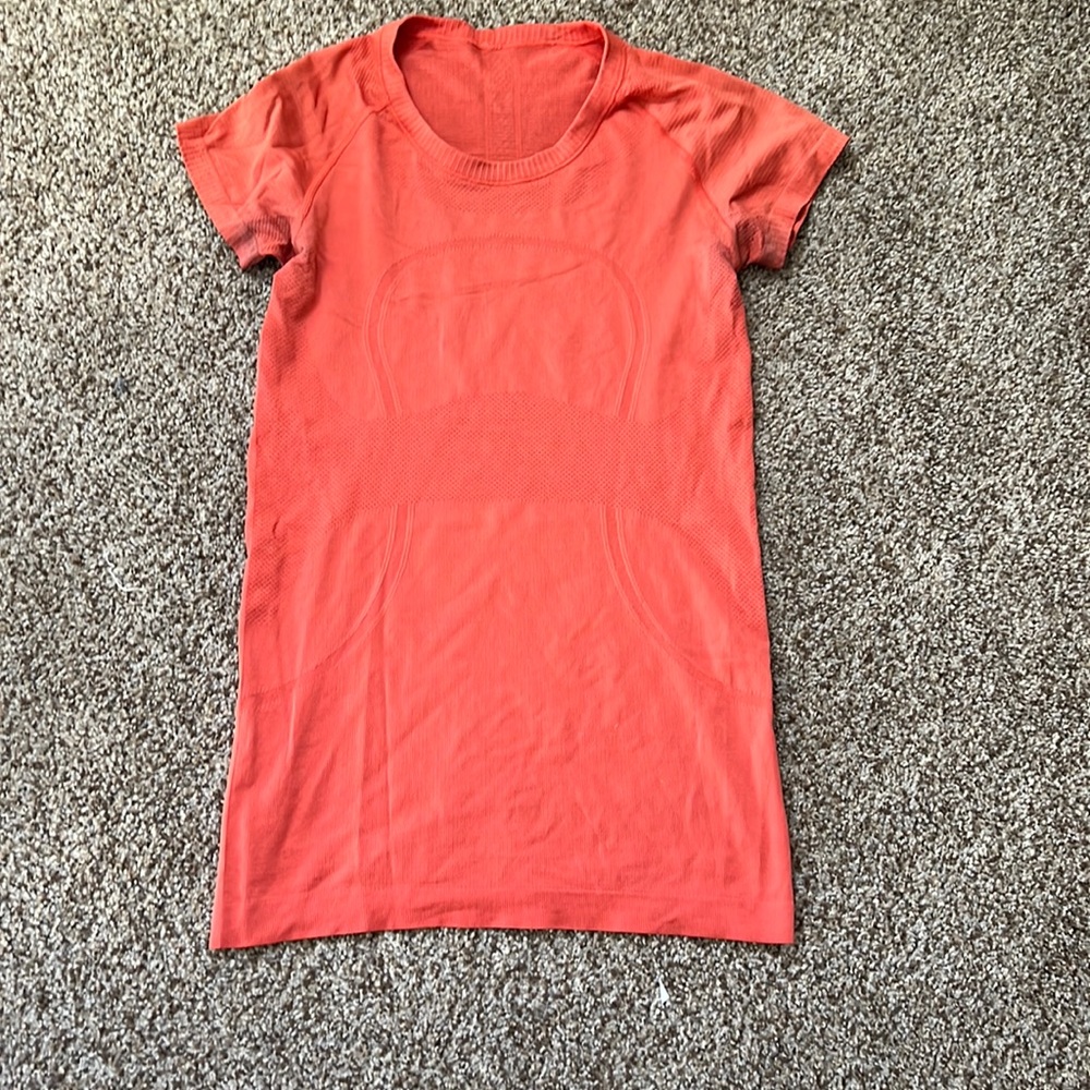 coral orange lululemon swiftly tech short sleeve